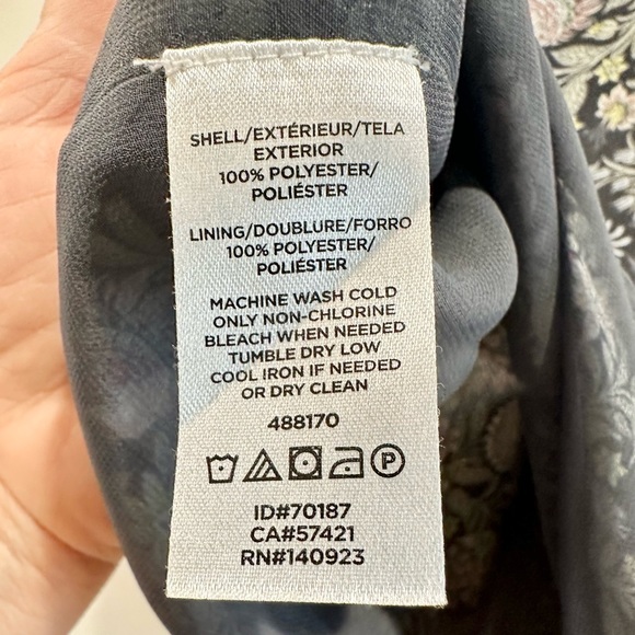 Loft - floral Spaghetti Strap fully lined blousy halter top - Picture 8 of 9